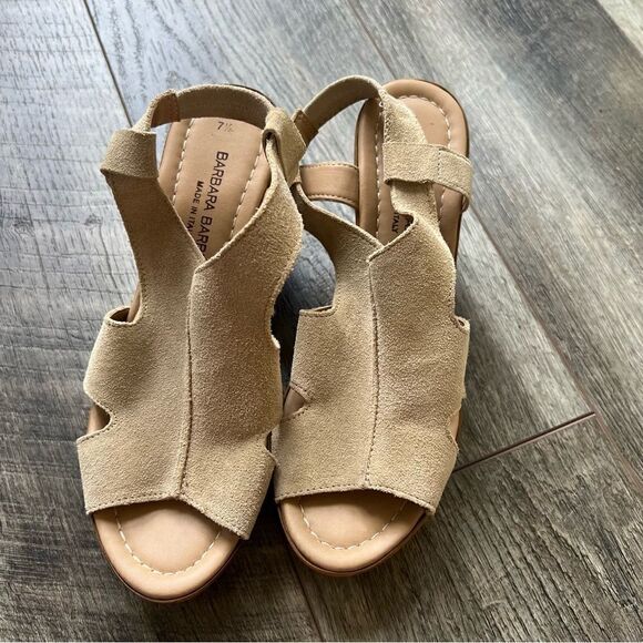 Anthropologie Barbara Barbieri Wedge Sandals Size 7.5 Italian Suede Taupe Shoes - Picture 7 of 10